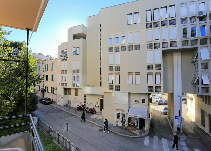 With Wifi - 19143 * Split